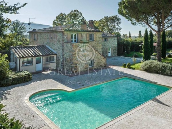 casa indipendente in vendita a Cortona in zona Casale
