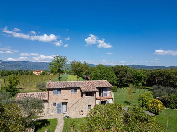 casa indipendente in vendita a Cortona in zona Casale