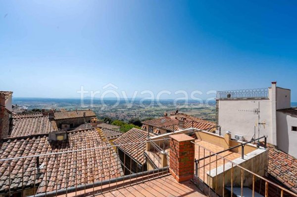 appartamento in vendita a Cortona