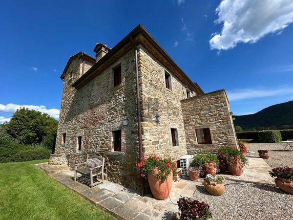 casa indipendente in vendita a Cortona in zona Casale