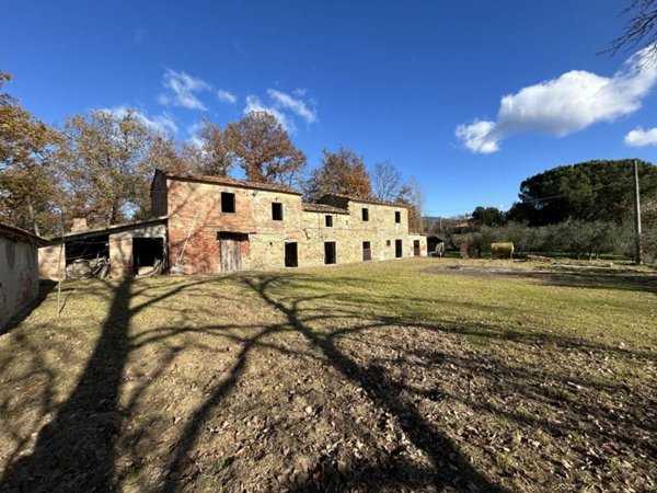 casa indipendente in vendita a Cortona in zona Fratta