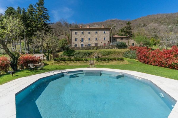 casa indipendente in vendita a Cortona in zona Casale