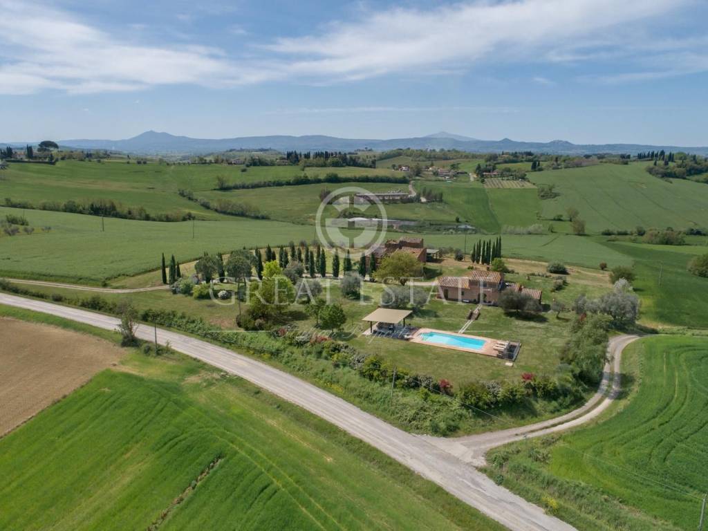 casa indipendente in vendita a Cortona in zona Casale
