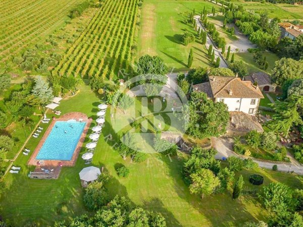 villa in vendita a Cortona