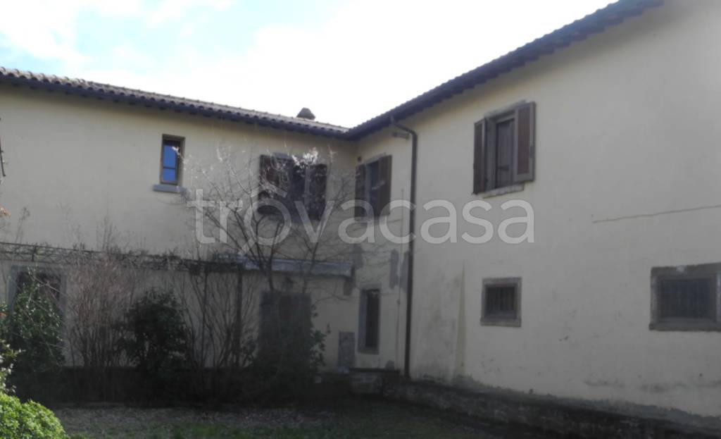 appartamento in vendita a Cortona in zona Terontola