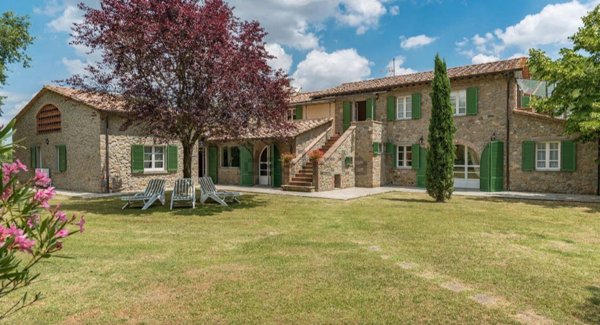 casa indipendente in vendita a Cortona in zona Casale