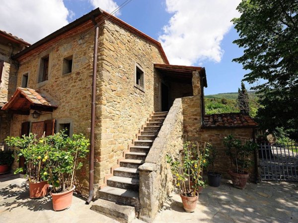 casa indipendente in vendita a Cortona in zona Casale