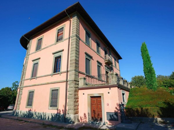 casa indipendente in vendita a Cortona in zona Riccio