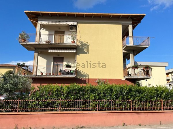 appartamento in vendita a Cortona in zona Terontola