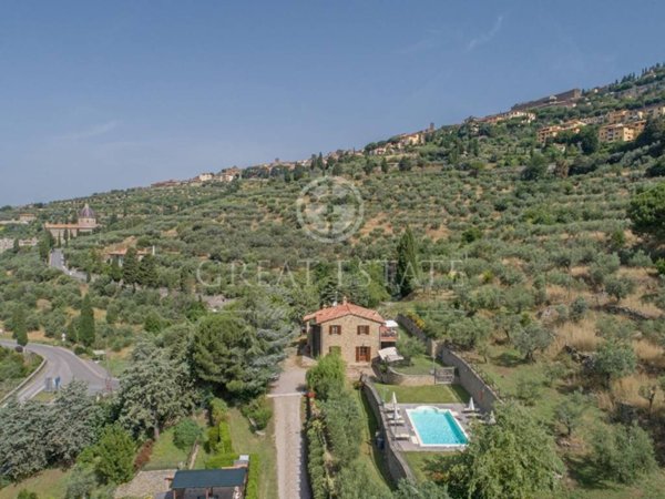 casa indipendente in vendita a Cortona in zona Casale