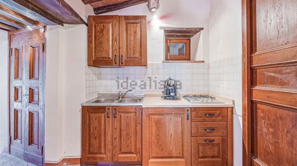 casa indipendente in vendita a Cortona in zona Casale