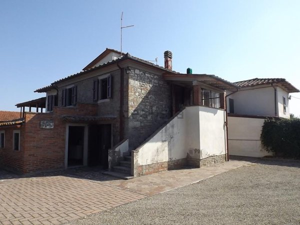 casale in vendita a Cortona in zona Casale