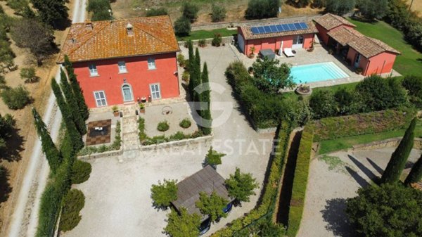 casa indipendente in vendita a Cortona in zona Riccio