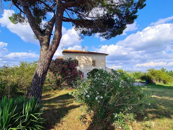 casa indipendente in vendita a Cortona in zona Terontola