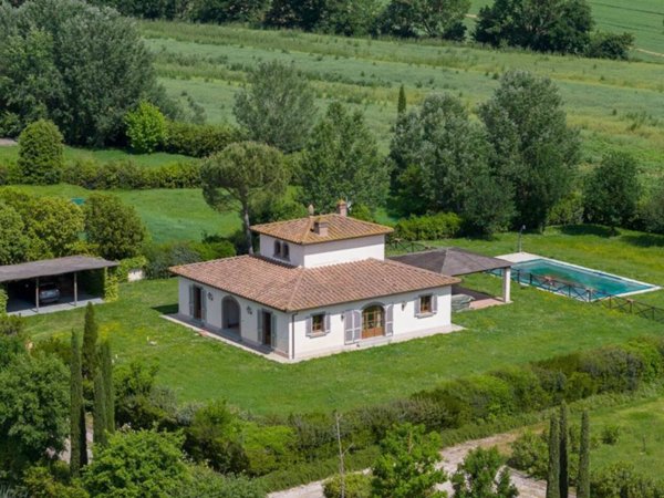 casa indipendente in vendita a Cortona in zona Casale