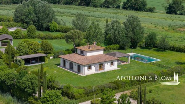 casa indipendente in vendita a Cortona in zona Casale