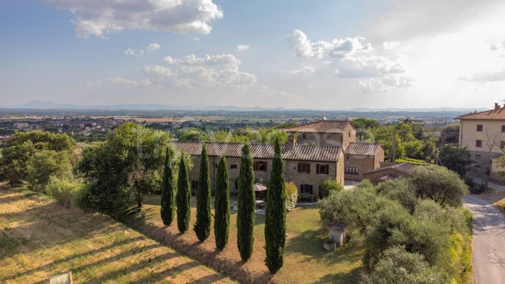 casa indipendente in vendita a Cortona in zona Casale