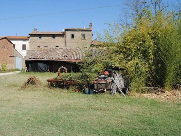 casa indipendente in vendita a Cortona in zona Casale
