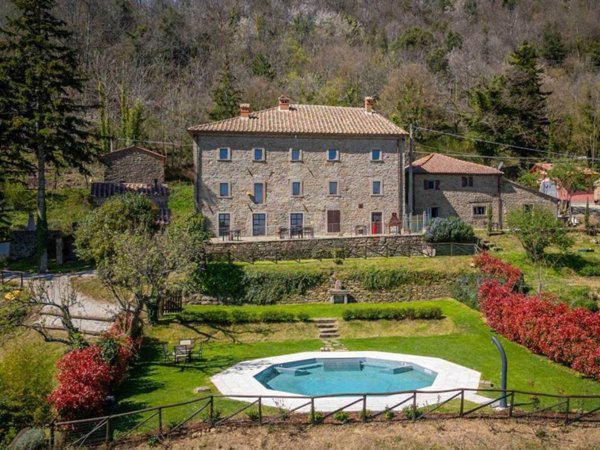 casa indipendente in vendita a Cortona in zona Casale