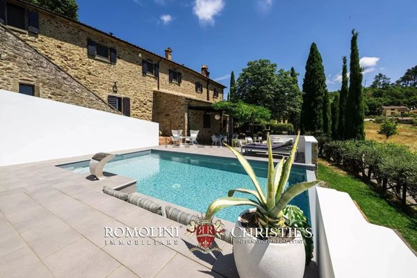 casa indipendente in vendita a Cortona in zona Casale