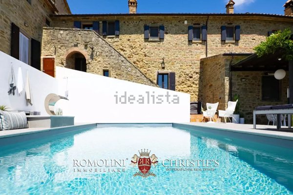 casa indipendente in vendita a Cortona in zona Casale