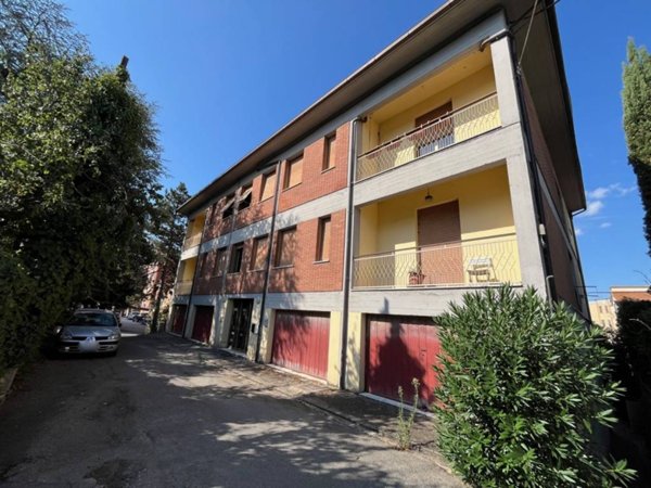 appartamento in vendita a Cortona in zona Camucia