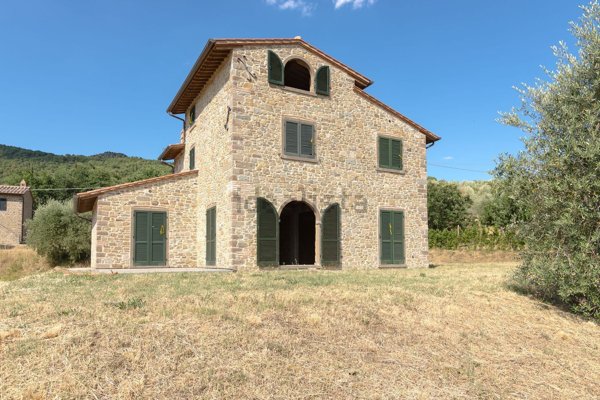 casale in vendita a Cortona in zona Pergo