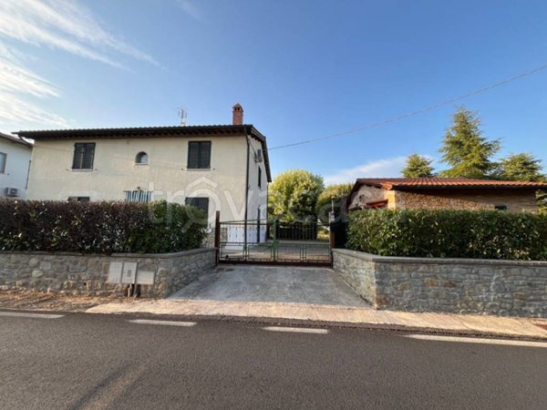 appartamento in vendita a Cortona in zona Fratta