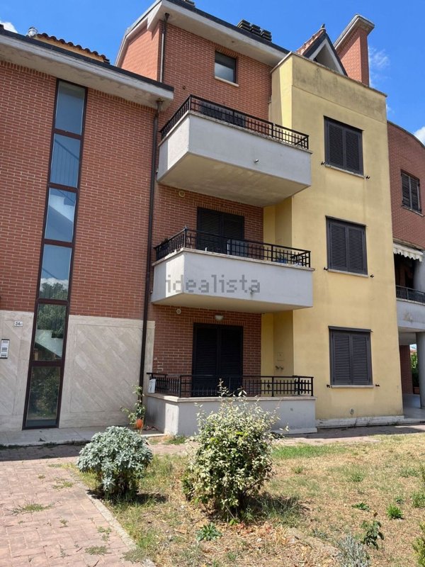 appartamento in vendita a Cortona in zona Camucia