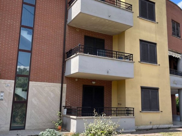 appartamento in vendita a Cortona in zona Camucia