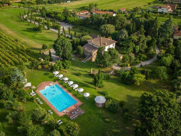 villa in vendita a Cortona