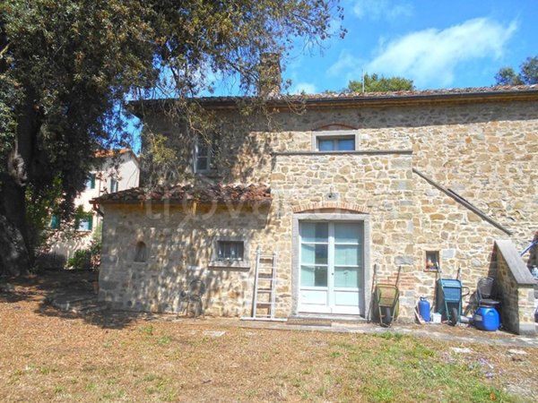 appartamento in vendita a Cortona in zona Ossaia