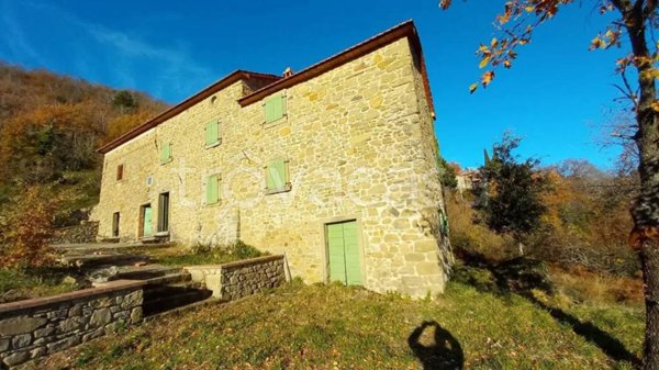 casa indipendente in vendita a Cortona in zona Poggioni