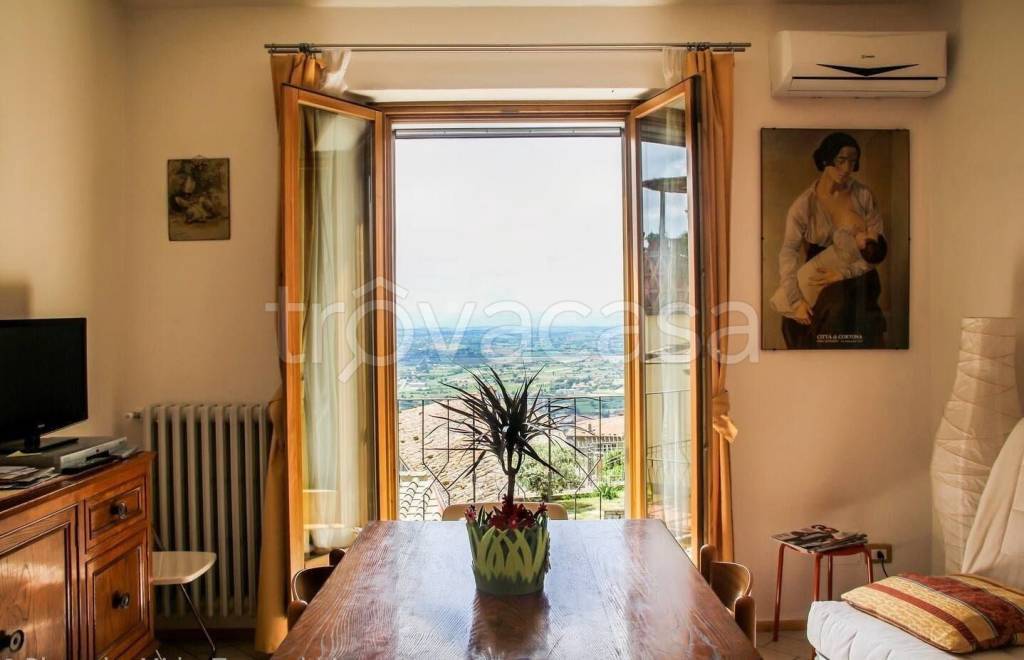 appartamento in vendita a Cortona in zona Sodo