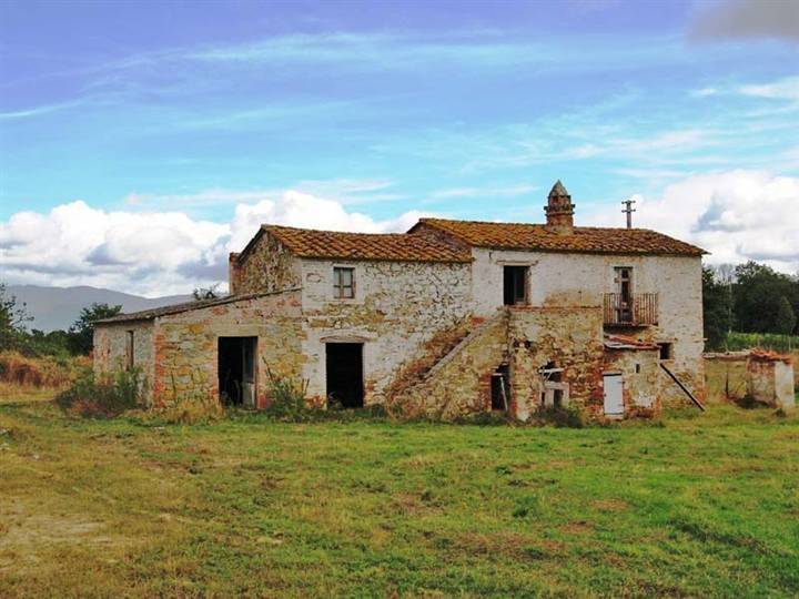 casa indipendente in vendita a Cortona in zona Casale