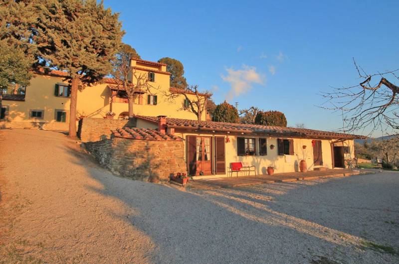 casale in vendita a Cortona in zona Casale