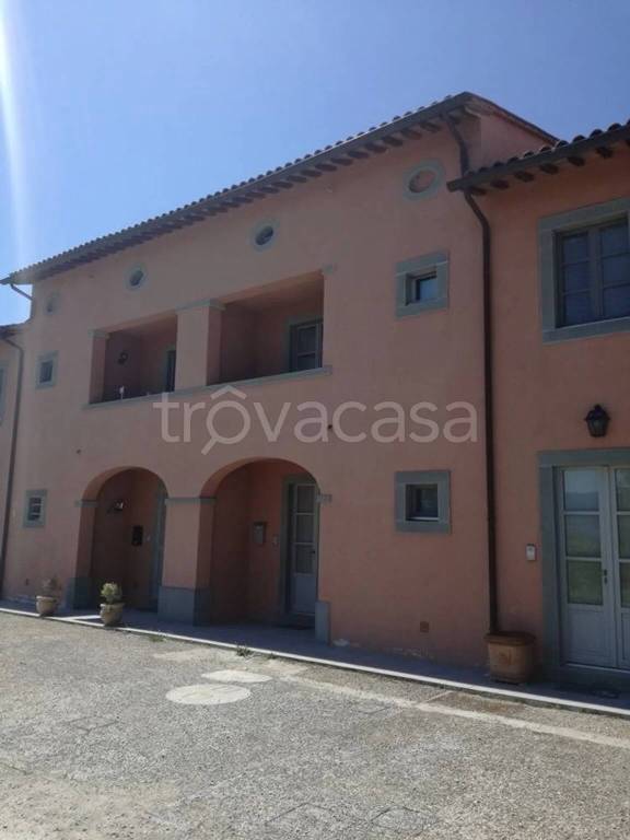 casa indipendente in vendita a Cortona in zona Montecchio