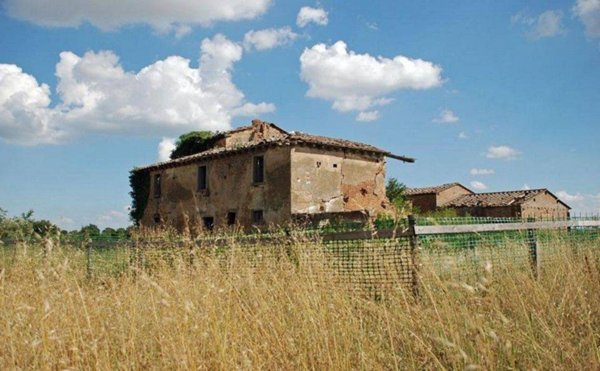 casa indipendente in vendita a Cortona in zona Casale