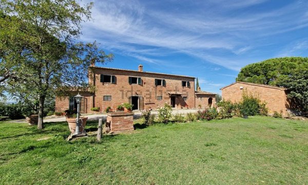 appartamento in vendita a Cortona in zona Casale