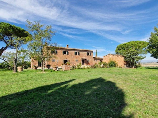casa indipendente in vendita a Cortona in zona Casale