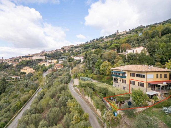 appartamento in vendita a Cortona