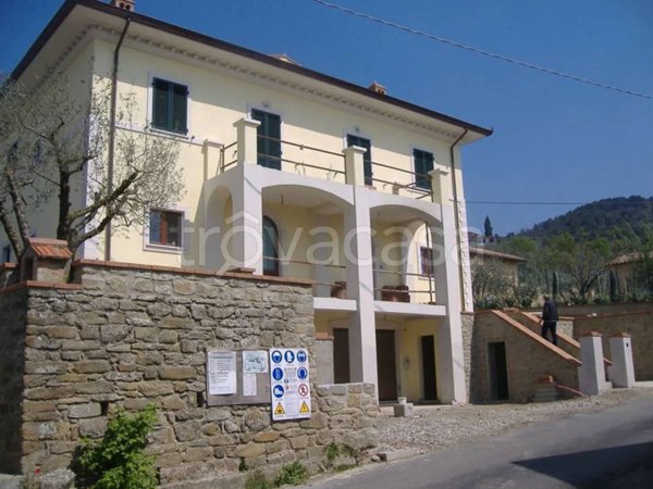 appartamento in vendita a Cortona in zona Mezzavia