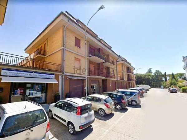 appartamento in vendita a Cortona in zona Camucia