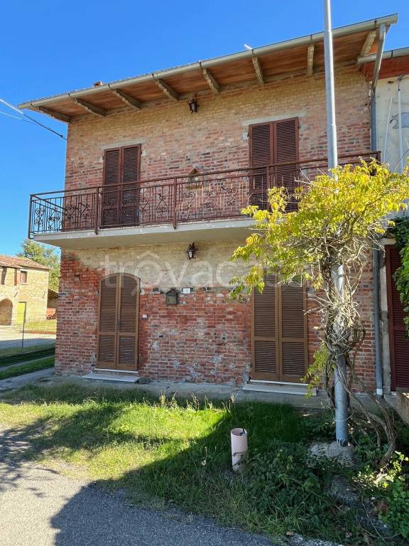 casa indipendente in vendita a Cortona in zona Fratta