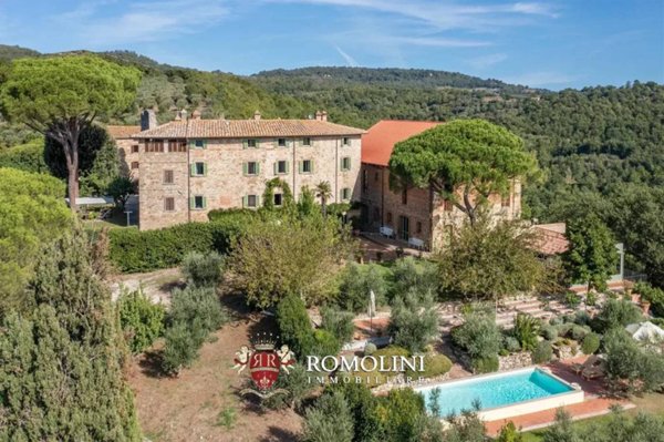 villa in vendita a Cortona