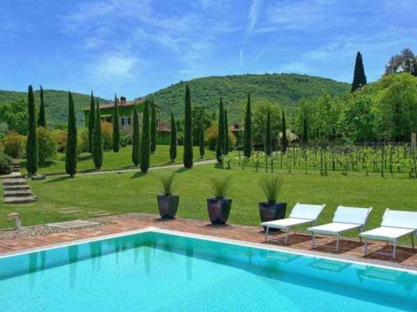 casa indipendente in vendita a Cortona in zona Casale