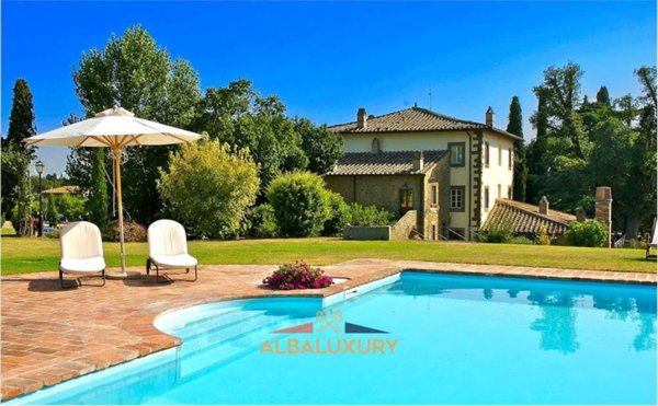 villa in vendita a Cortona