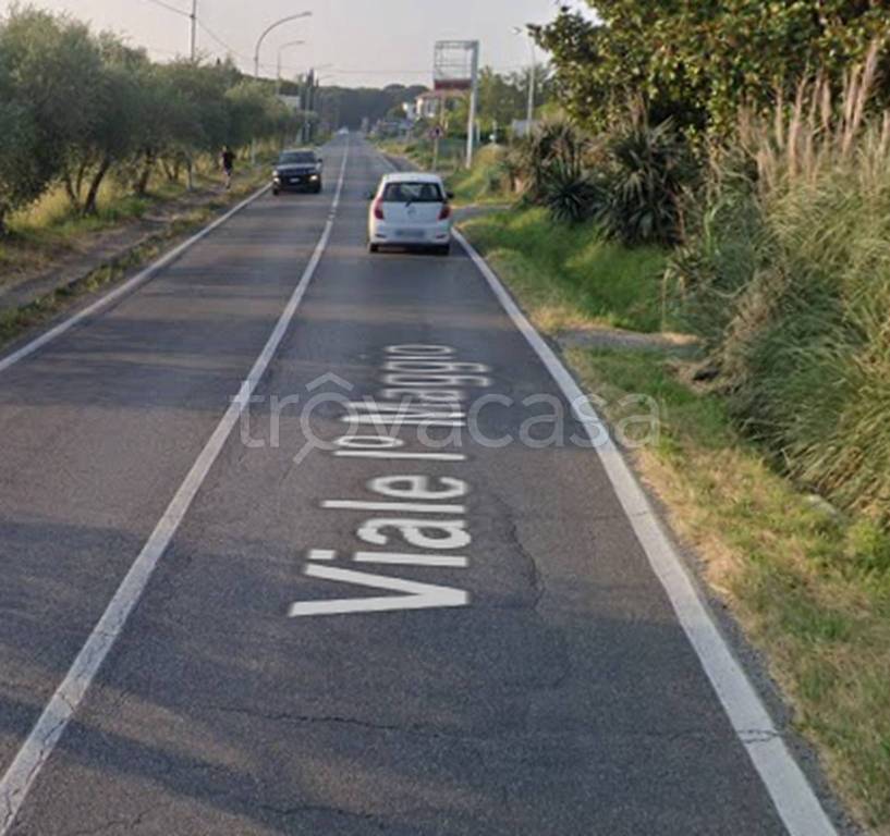 negozio in vendita a Cortona in zona Terontola