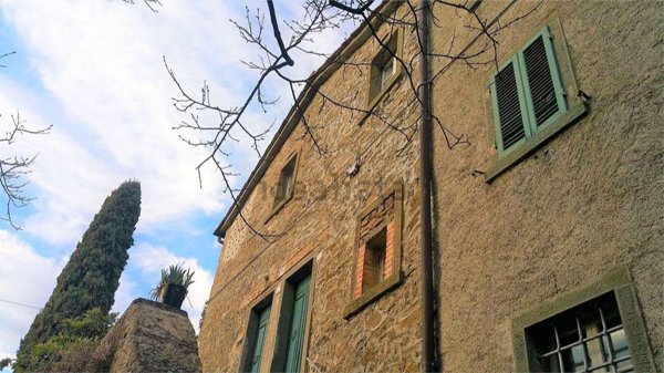 casale in vendita a Cortona