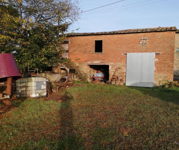 casale in vendita a Cortona